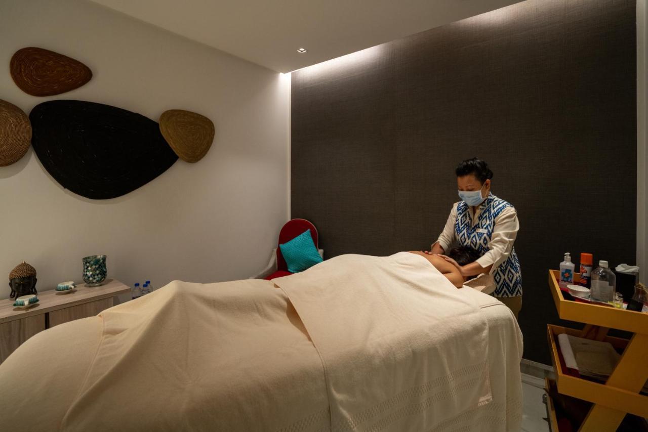 Welcomhotel By Itc Hotels, Racecourse, Coimbatore Dış mekan fotoğraf Thai massage