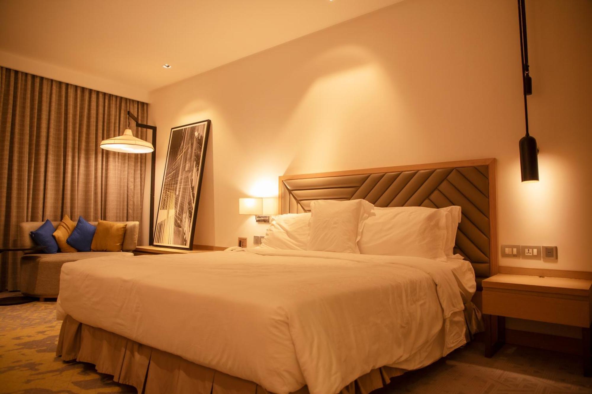 Welcomhotel By Itc Hotels, Racecourse, Coimbatore Oda fotoğraf A bedroom at the hotel